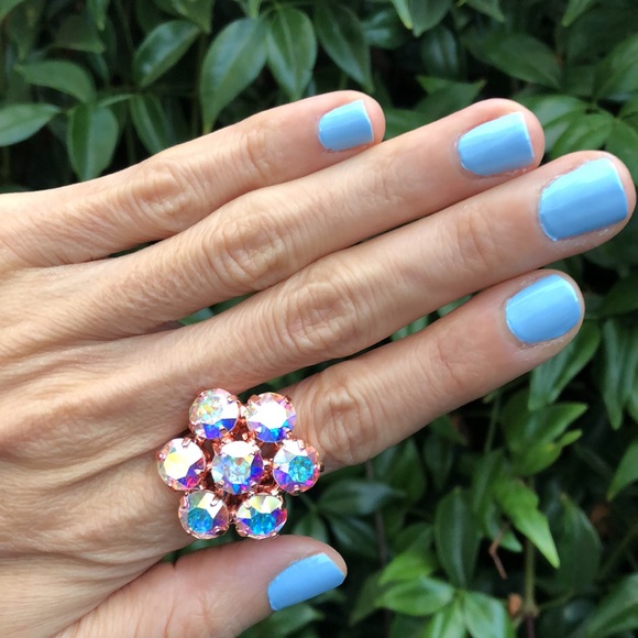 Aurora Borealis + Rose Gold Crystal Flower Statement Cocktail Ring - Picture 6 of 10